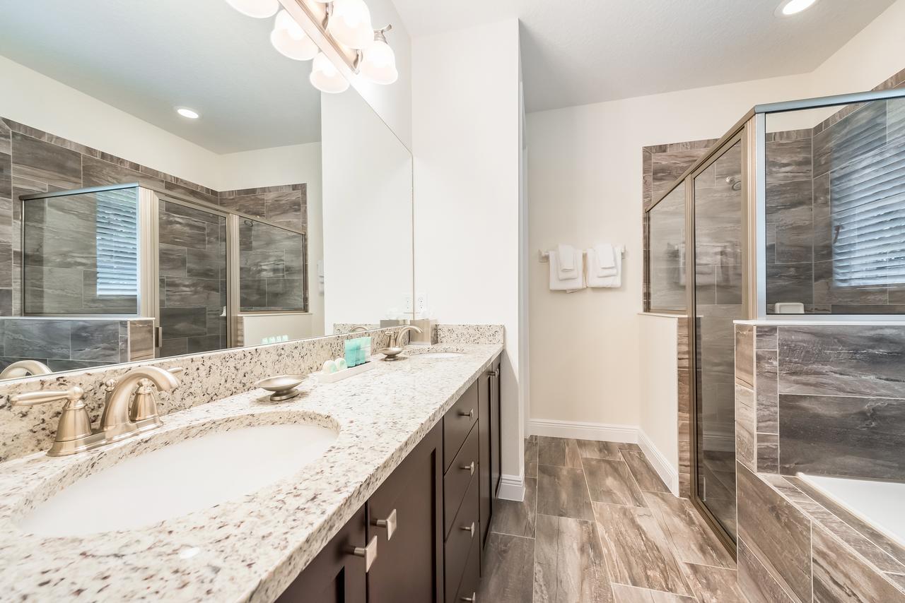 Stylish Home By Rentyl With Water Park Access Near Disney - 7497M Orlando Ngoại thất bức ảnh